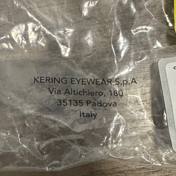 EUC Gucci Round Black and Grey Sunglasses (GG0024S 009) - Picture 15 of 15